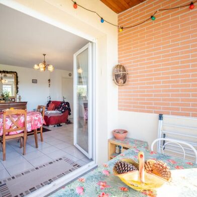 Appartement 3 pièces 161250 €