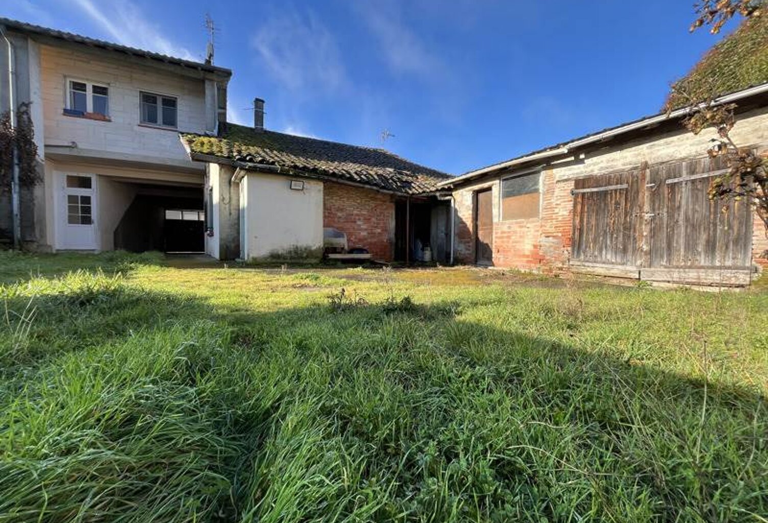 Maison de bourg de 5 pièces principales — photo 1