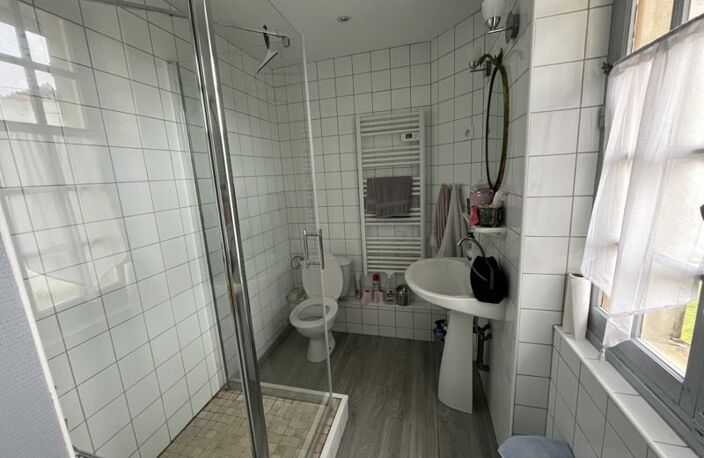 Vente maison 9 pièces 154 m² Le Pont-Chrétien-Chabenet (36800) — photo 5