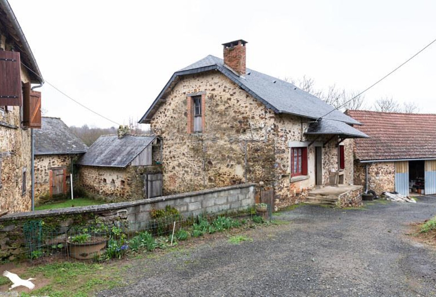 Corps de Ferme de 4 pièces principales — photo 1
