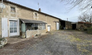 Maison 5 Pièces 105 m² à vendre à La Rochefoucauld-en-Angoumois (16110)