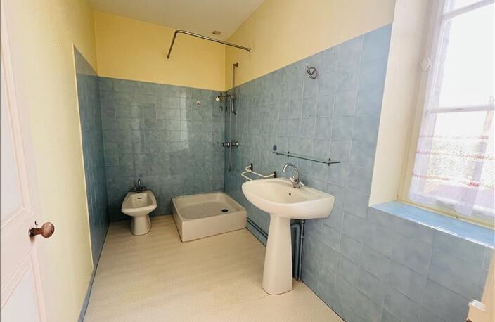Maison en pierre de 4 pièces principales — photo 4
