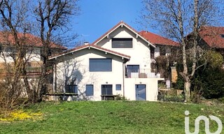 Maison 8 Pièces 212 m² à vendre à Chevry (01170)