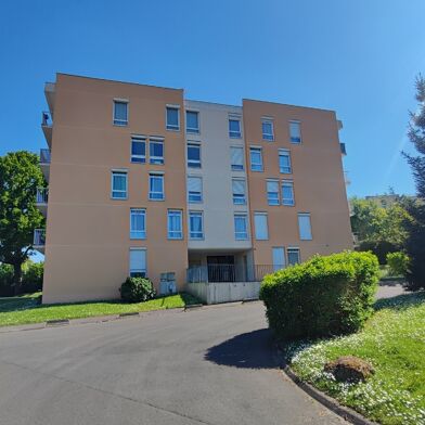 Appartement 4 pièces 220000 €