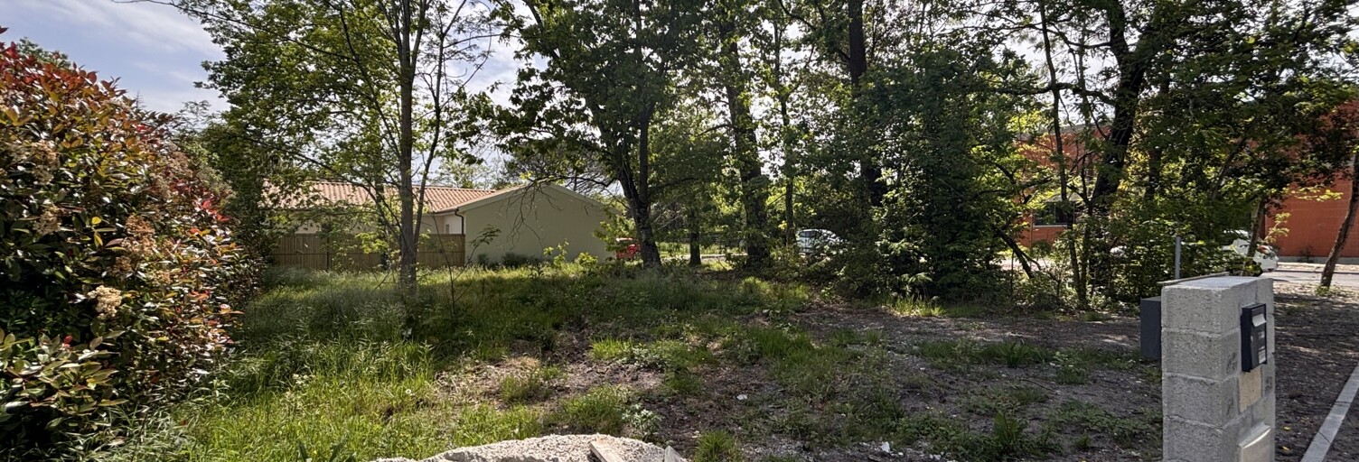 Terrain  572 m² à vendre à Le Taillan-Médoc (33320)
