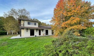 Maison 5 Pièces 150 m² à louer à Léognan (33850)