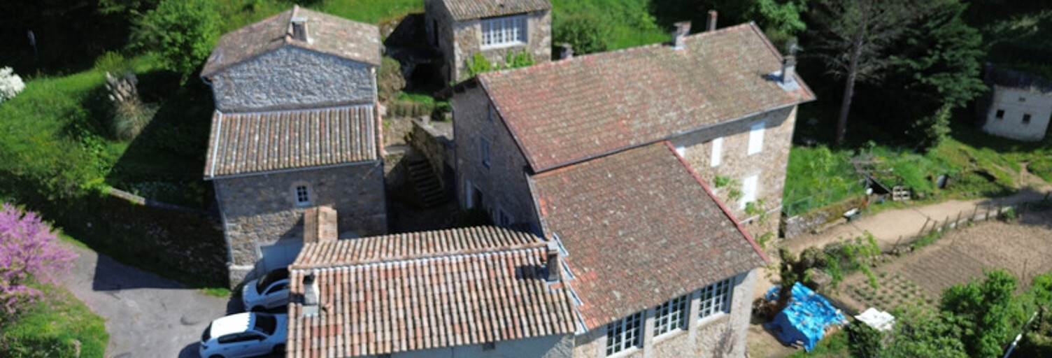 Maison 13 Pièces 280 m² à vendre à Saint-Sauveur-de-Montagut (07190)