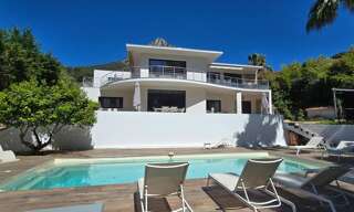 Maison 7 Pièces 240 m² à vendre à La Valette-du-Var (83160)