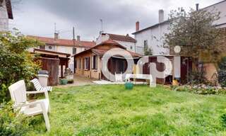 Terrain  398 m² à vendre à Bron (69500)