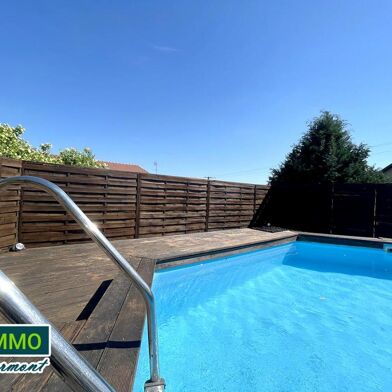 Maison 10 pièces 399000 €