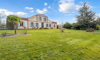 Bureau  252 m² à vendre à Seilh (31840)