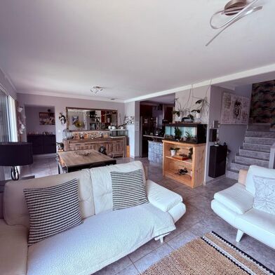 Maison 5 pièces 421000 €