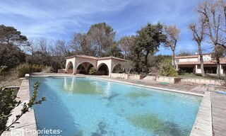 Maison 7 Pièces 245 m² à vendre à Saint-Maximin-la-Sainte-Baume (83470)