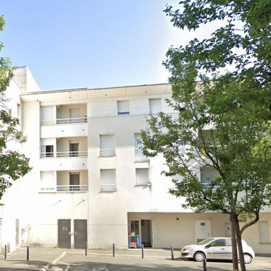 Appartement 4 pièces 571 €