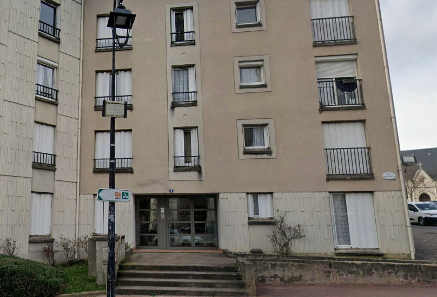 T1  - RUE PORTE NEUVE - CHATEAUROUX — photo 1