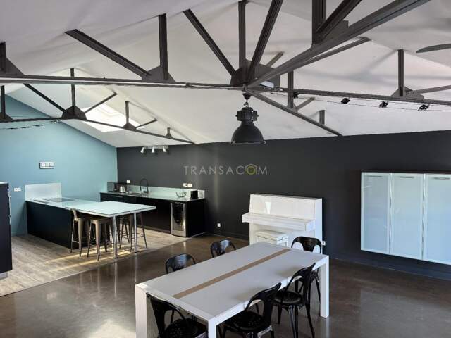 Loft/Atelier/Surface — photo du bien