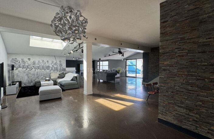 Loft/Atelier/Surface — photo 4