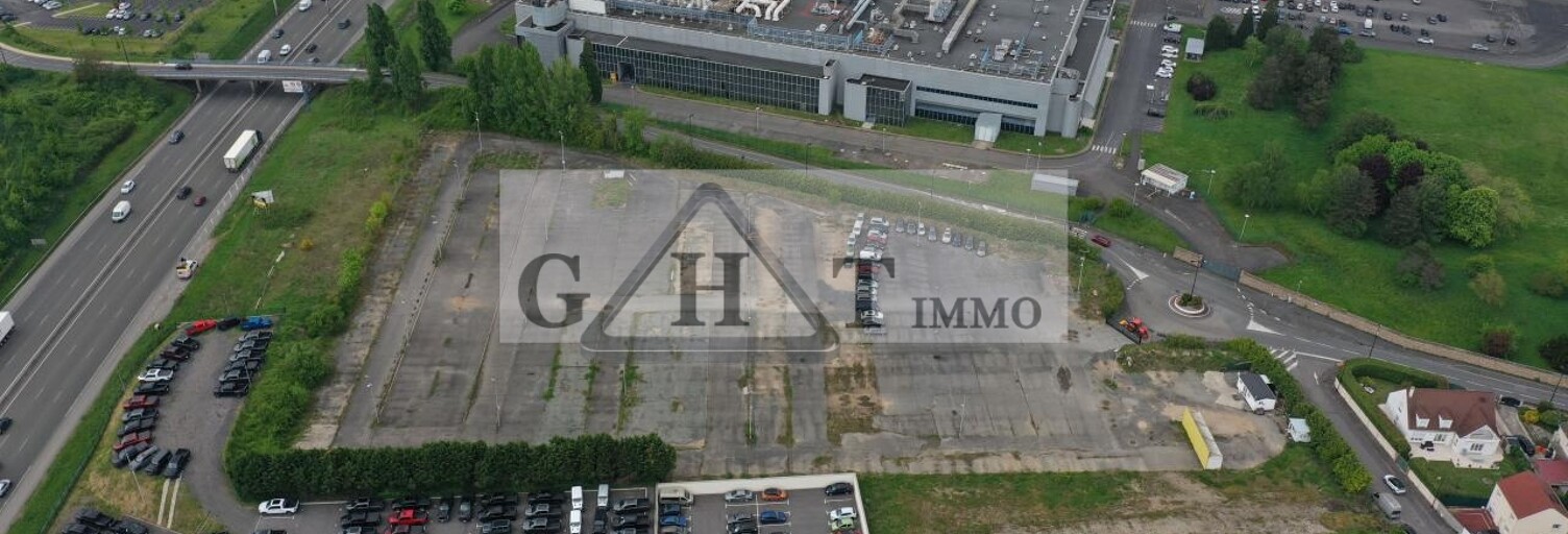 Terrain  5500 m² à louer à Le Coudray-Montceaux (91830)