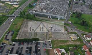 Terrain  7000 m² à louer à Le Coudray-Montceaux (91830)