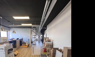 Bureau  300 m² à louer à Maisons-Alfort (94700)