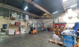 Local industriel  575 m² à louer à Le Bourget (93350)