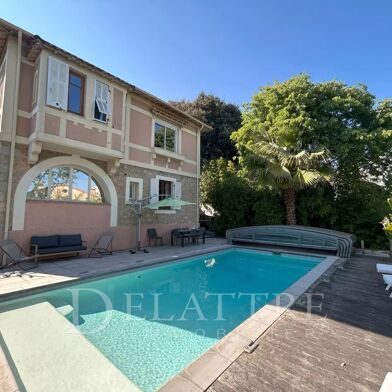 Maison 8 pièces 1095000 €