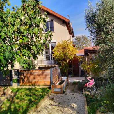 Maison 9 pièces 598000 €