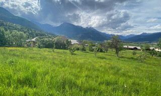 Terrain  836 m² à vendre à Risoul (05600)