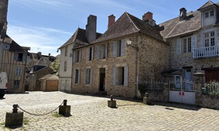 Maison 7 Pièces 218 m² à vendre à Saint-Yrieix-la-Perche (87500)