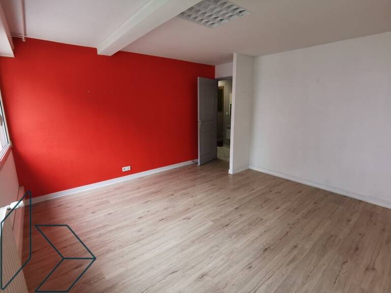 Bureau — photo 1