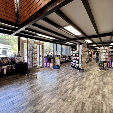 Commerce  795000 €