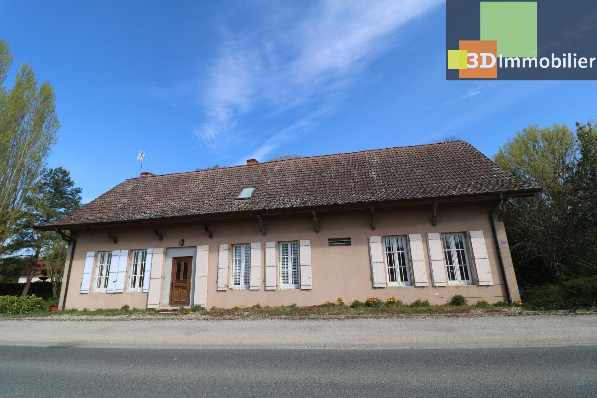 Vente maison - 8 pièce(s)