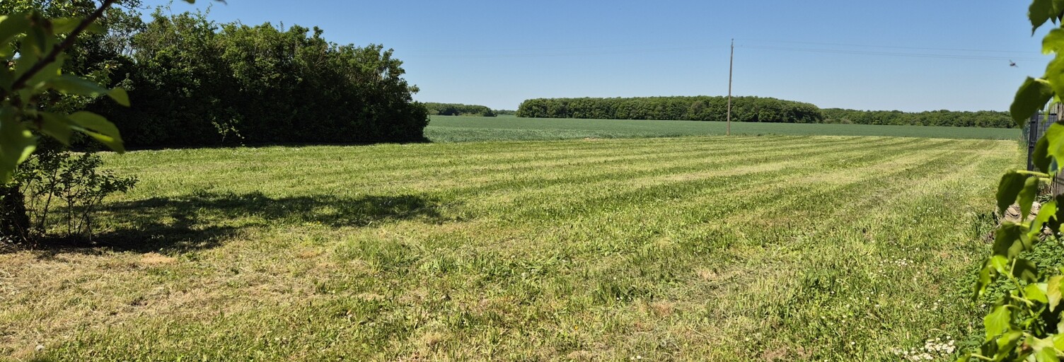 Terrain  2470 m² à vendre à Le Gault-Saint-Denis (28800)