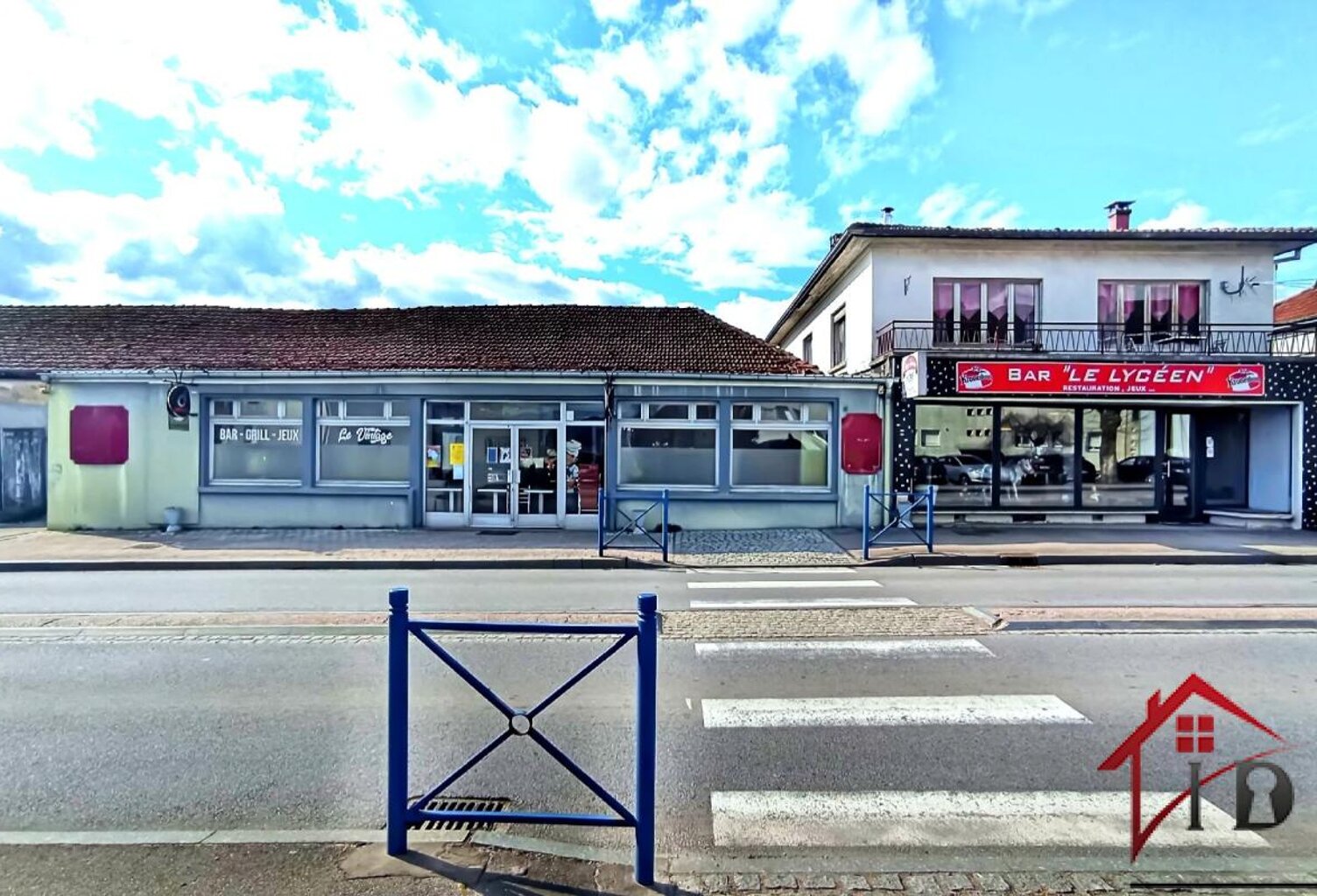 VOSGES BRUYERES MURS ET FONDS DE COMMERCE  BAR GRILL RESTAUR — photo 1