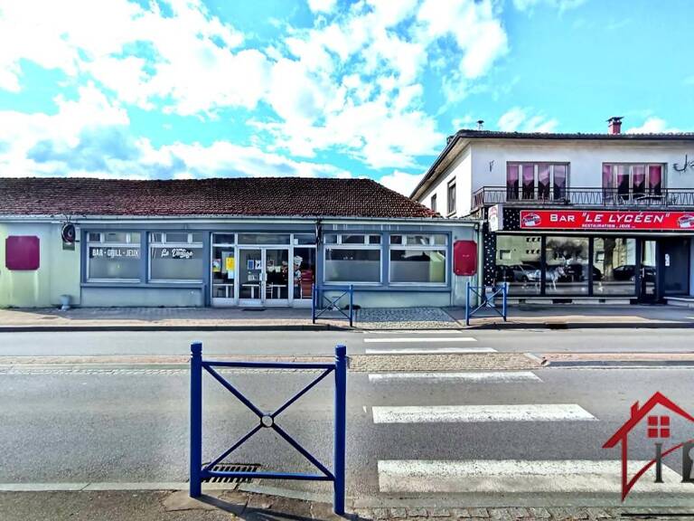 VOSGES BRUYERES MURS ET FONDS DE COMMERCE  BAR GRILL RESTAUR — photo 1
