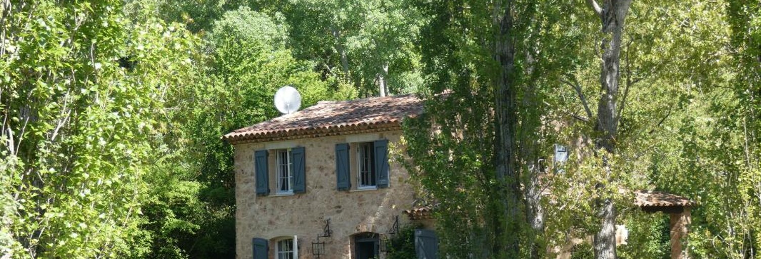 Maison 9 Pièces 305 m² à vendre à Salernes (83690)