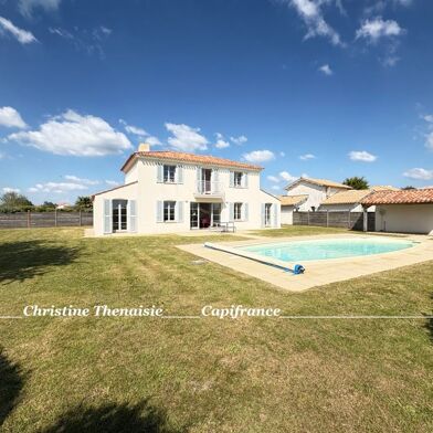 Maison 5 pièces 449000 €
