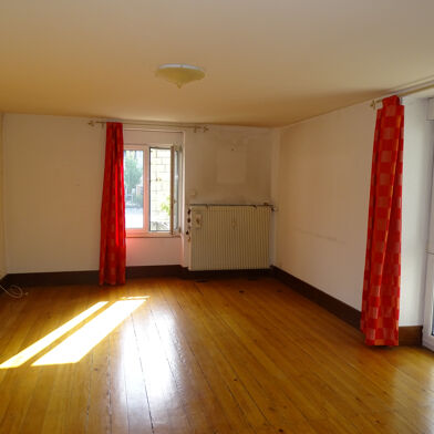 Appartement 3 pièces 86000 €