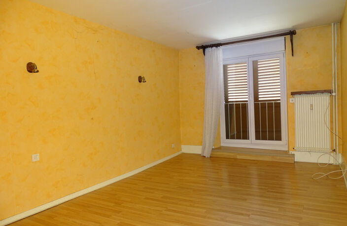 Appartement T3 avec 2 garages. — photo 3