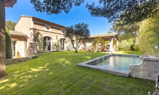 Maison 5 Pièces 212 m² à vendre à Salon-de-Provence (13300)