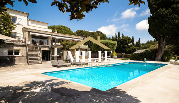 Villa / Maison 8 pièces  à vendre Bandol 83150