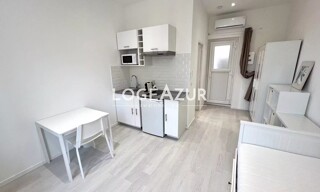 Appartement 1 Pièce 19 m² à louer à Antibes (06160)