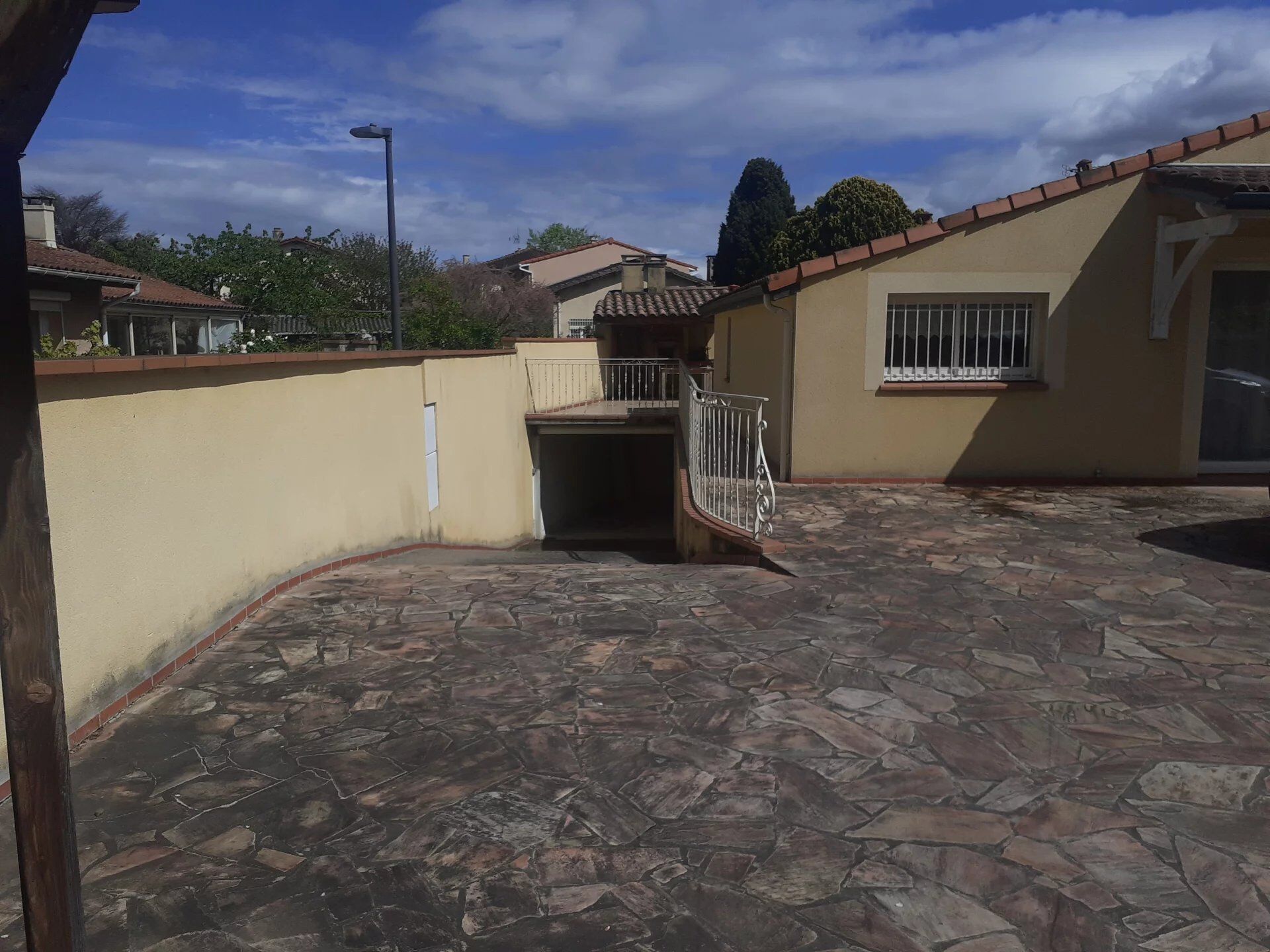 Photo Maison de 4 pièces de 118.5 m² avec jardin située à BLAGNAC image 4/4