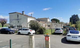 Immeuble  388 m² à vendre à Fronsac (33126)