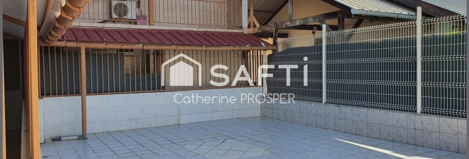 Immeuble  324 m² à vendre à Kourou (97310)