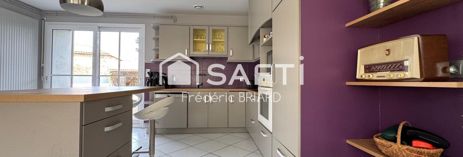 Maison 8 Pièces 149 m² à vendre à Rives-de-l'Yon (85310)