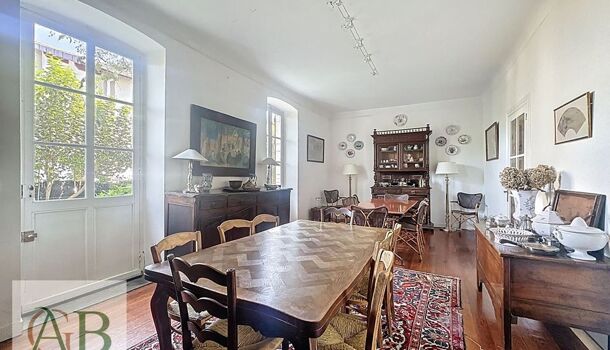 Villa / Maison 11 pièces  à vendre Ustaritz 64480