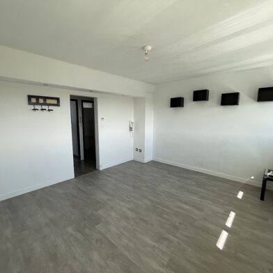 Appartement 3 pièces 89000 €