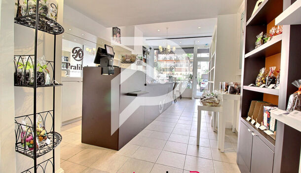 Local commercial 3 pièces  à vendre Lavandou (Le) 83980