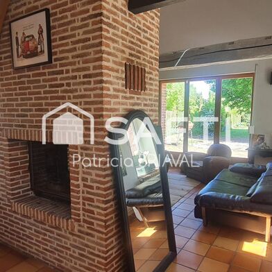 Maison 8 pièces 387000 €